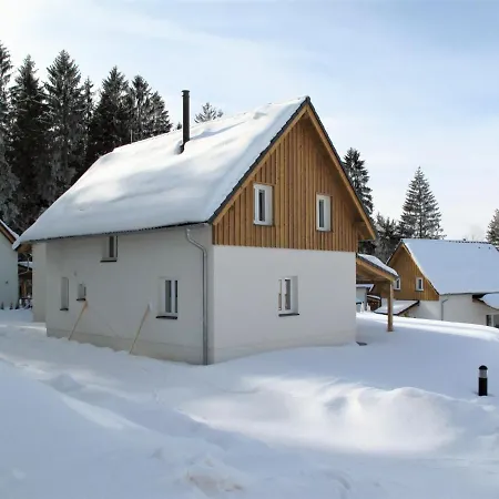 Holiday Lakeside Village 33 - - Sauna By Interhome *